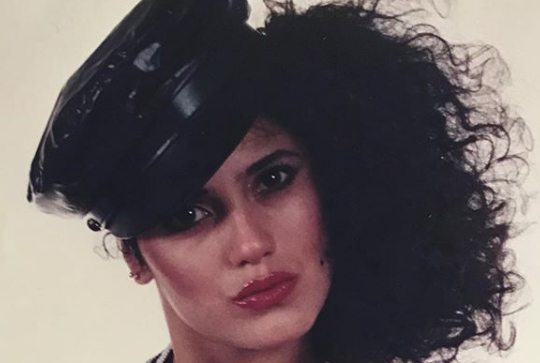 #Tbt retro y hot: la foto de Fernanda Callejón con cavado profundo en los ochentas | Espectáculos