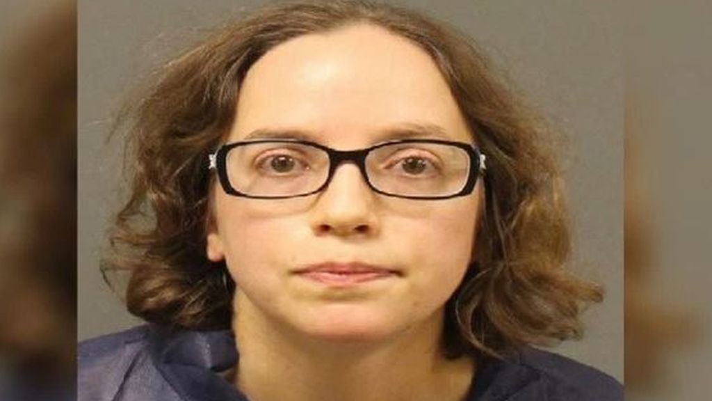 Una activista defensora de los animales apuñaló a una mujer que llevaba un tapado de piel | Internacionales