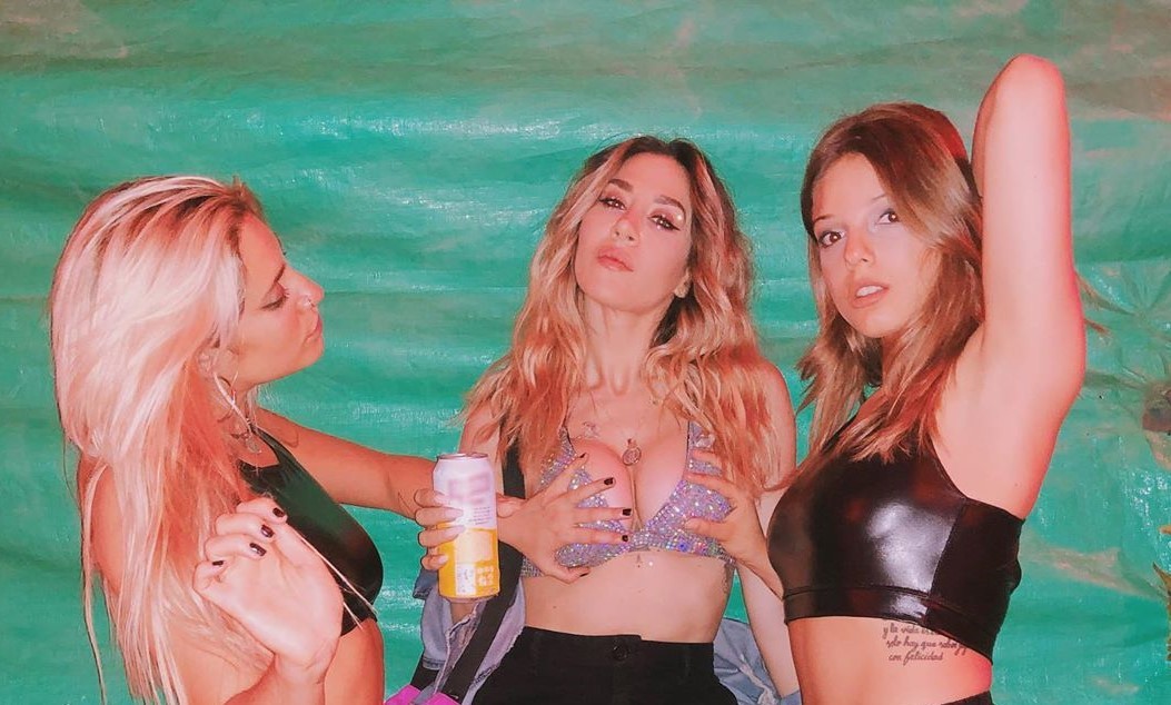 La pícara foto de Jimena Barón con dos amigas que incendió Instagram | Espectáculos