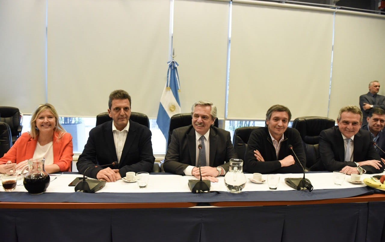 Con Alberto Fernández , el PJ selló la unidad en Diputados y Máximo Kirchner será jefe del bloque | Política y economía