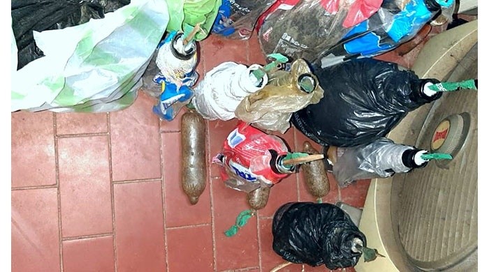 Amenazó con matar a su mamá y le encontraron once bombas molotov | Actualidad