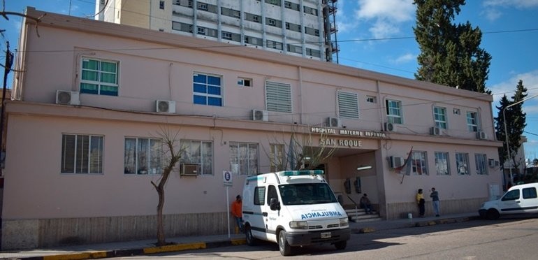 Un bebé murió tras caer al piso durante el parto: investigan negligencia de la partera | Actualidad