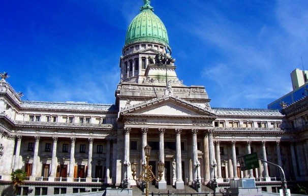 El Gobierno eliminó el artículo que permitía al Presidente modificar la estructura del Estado | Política y economía