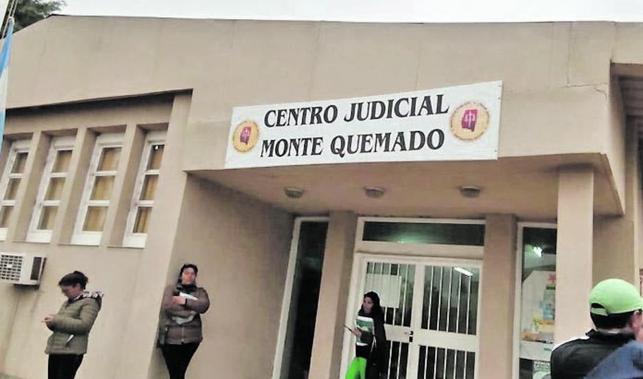 Un hombre golpeó brutalmente a su mujer en silla de ruedas hasta tirarla al piso | Actualidad