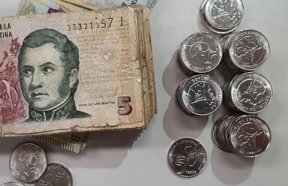 En la cuenta regresiva: el Banco Central ratificó la fecha en la que salen de circulación los billetes de 5 pesos | Actualidad