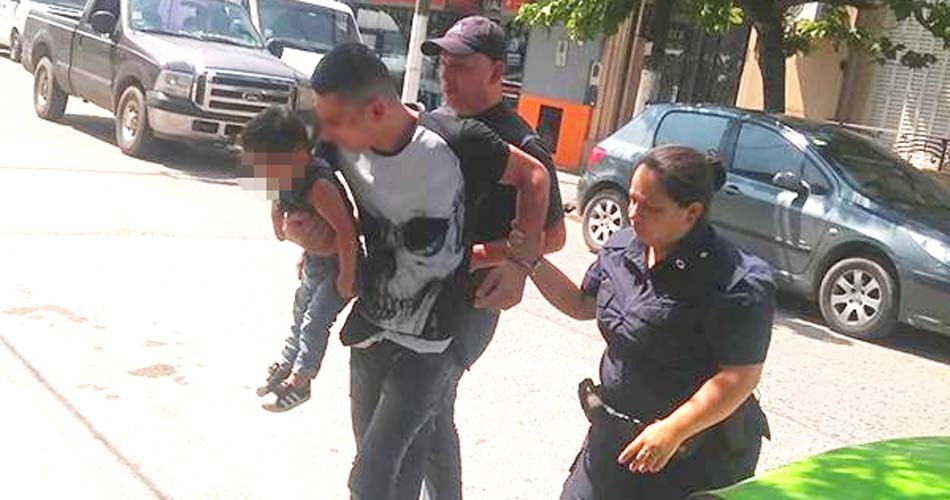Detuvieron a un ladrón que usaba a su bebé como escudo: dos días antes había salido de la cárcel | Actualidad
