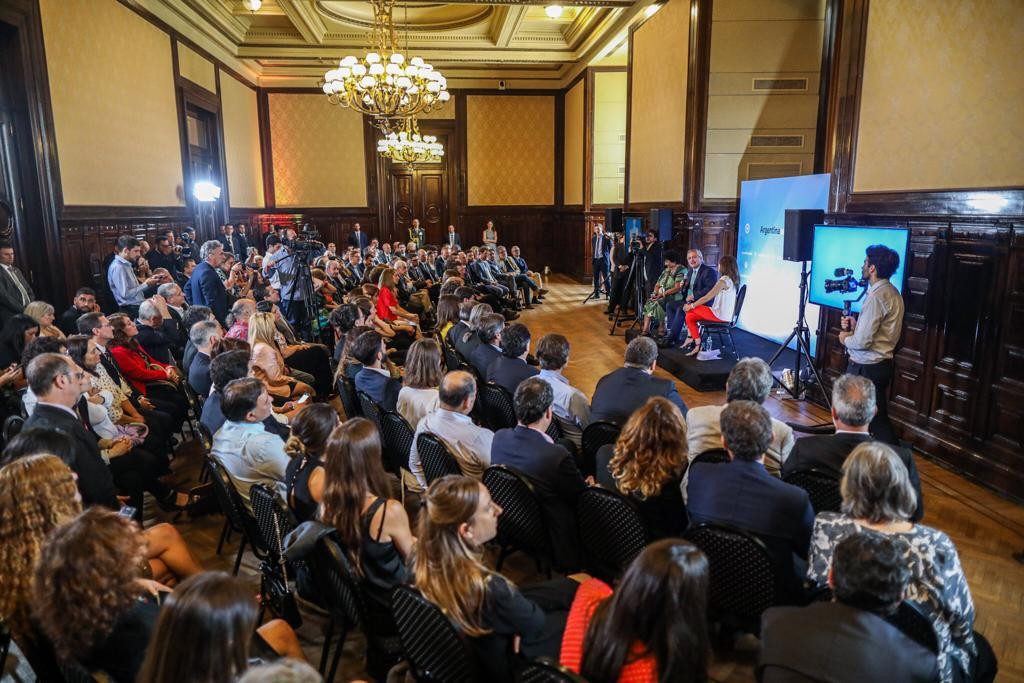 Por la Ley Micaela, Alberto Fernández tuvo que capacitarse en temas de género | Política y economía