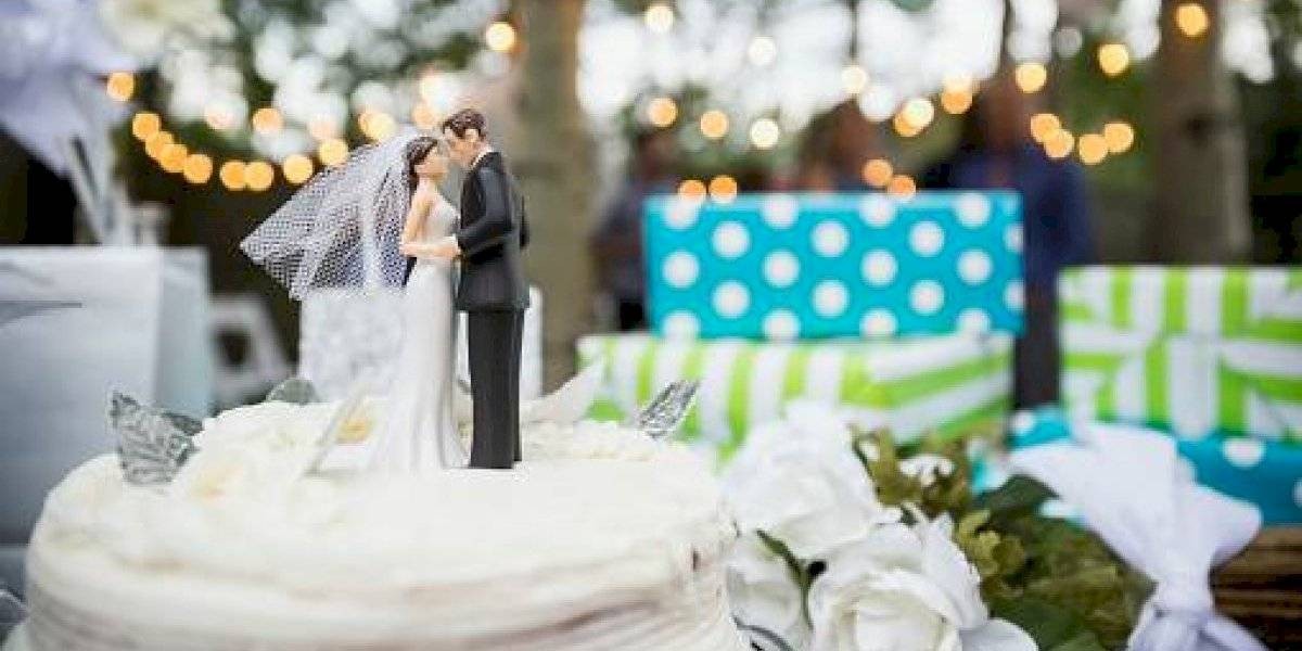 Fue a la luna de miel de su hija, la traicionó y tuvo un hijo con el novio | Actualidad