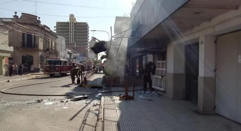 Una mujer herida tras explosión en una joyería | Córdoba