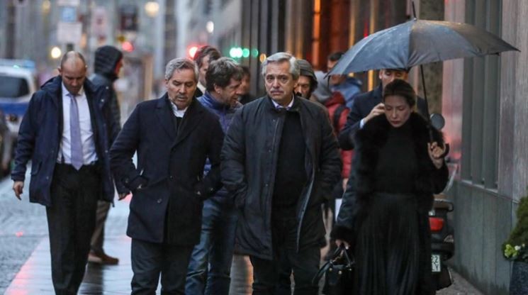 Alberto Fernández prepara junto a su comitiva la reunión con Angela Merkel en Berlín | Política y economía