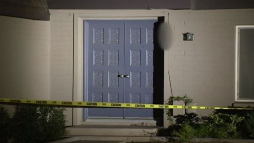 Una mujer sufrió un infarto y mató a su bebé de 4 meses al caer sobre él | Internacionales