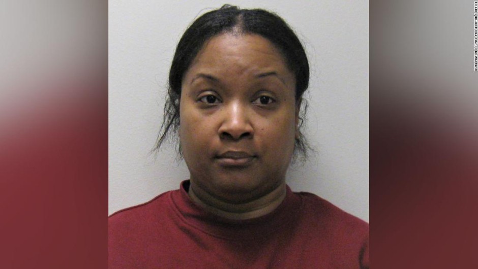 Robó más de 500 mil dólares de su iglesia para pagar deudas, compras y su boda | Actualidad