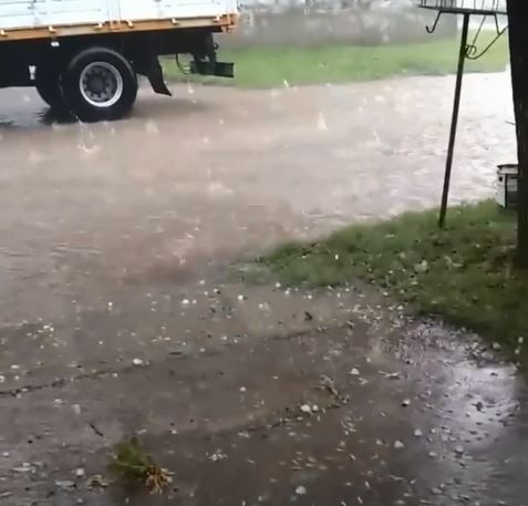 Temporal en Laboulaye: mucha lluvia acompañada de granizo | Córdoba
