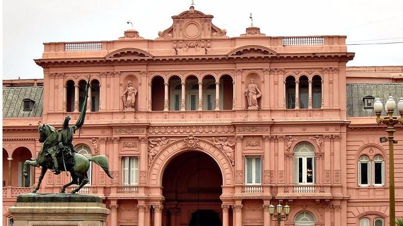 A los trabajadores del Estado no les corresponde recibir doble indemnización | Política y economía