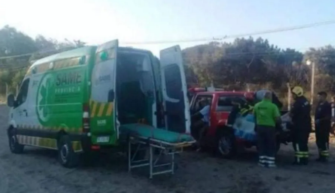 Un muerto y tres heridos en un choque en los médanos de Villa Gesell: corrían una picada | Actualidad