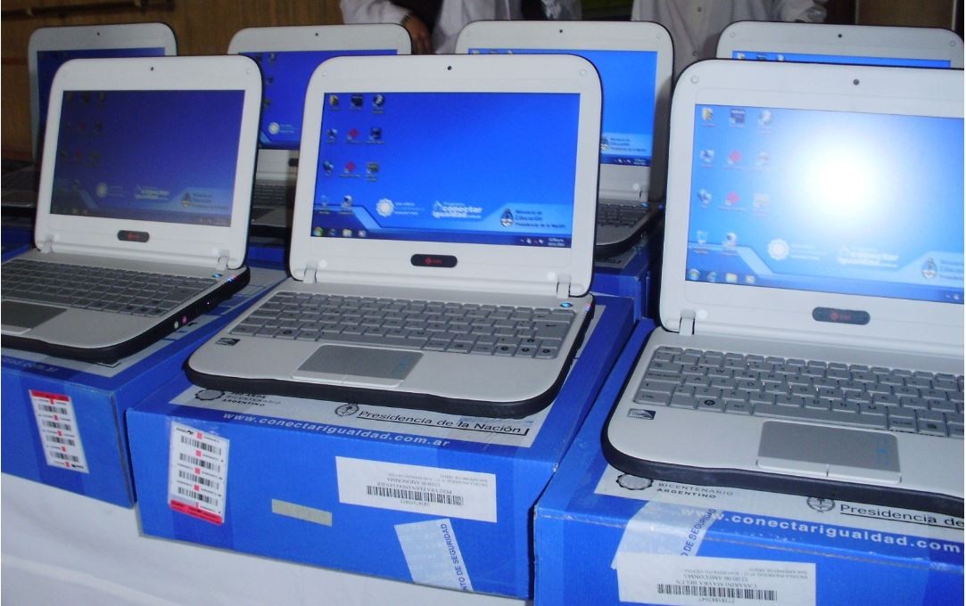 Robaron 37 computadoras en la Escuela Normal Alejandro Carbó | Córdoba