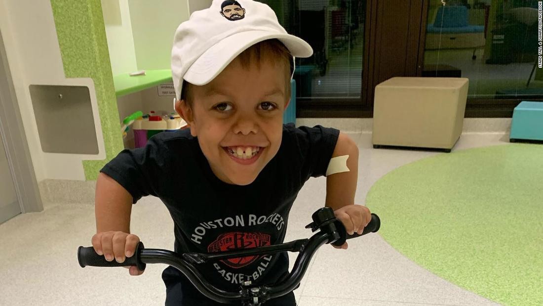 La familia de Quaden Bayles rechazó un viaje a Disney y donó los 474 mil dólares recaudados a ONG que luchan contra el bullying | Curiosidades