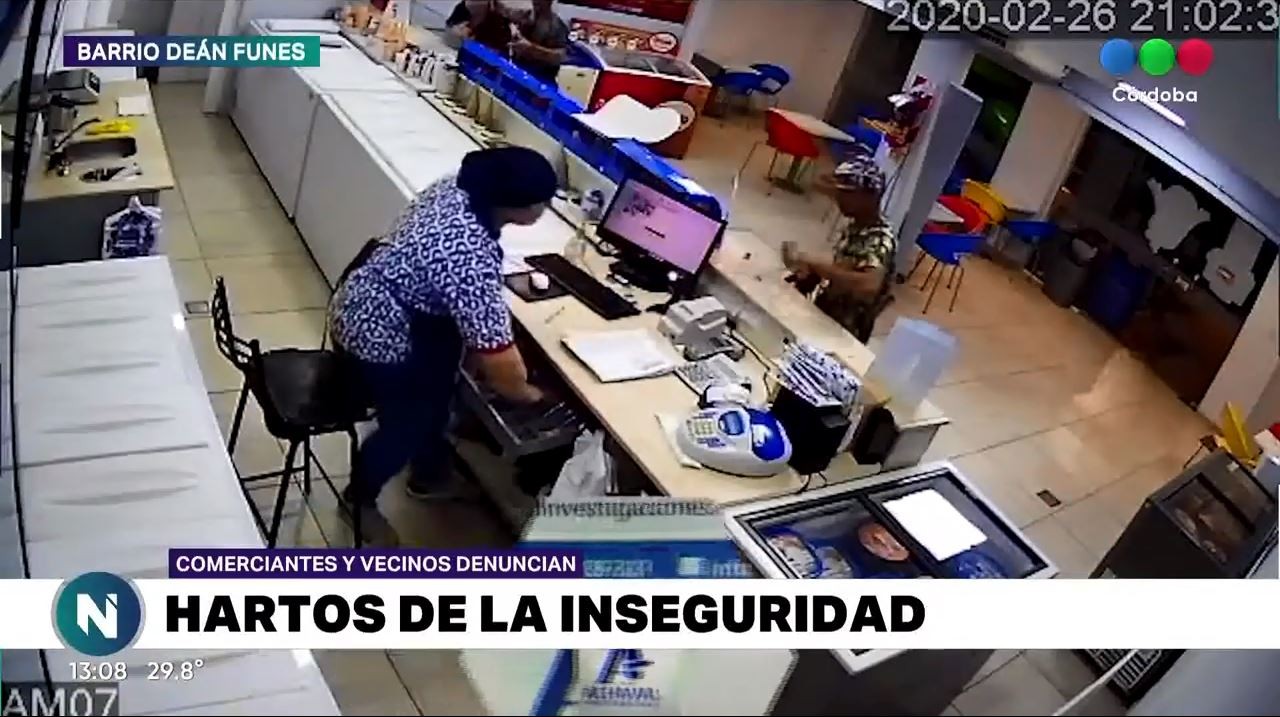 Robo a mano armada en una heladería | Córdoba