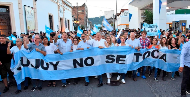 Jujuy: Una multitud marchó en contra del proyecto de intervenir la Justicia | Actualidad