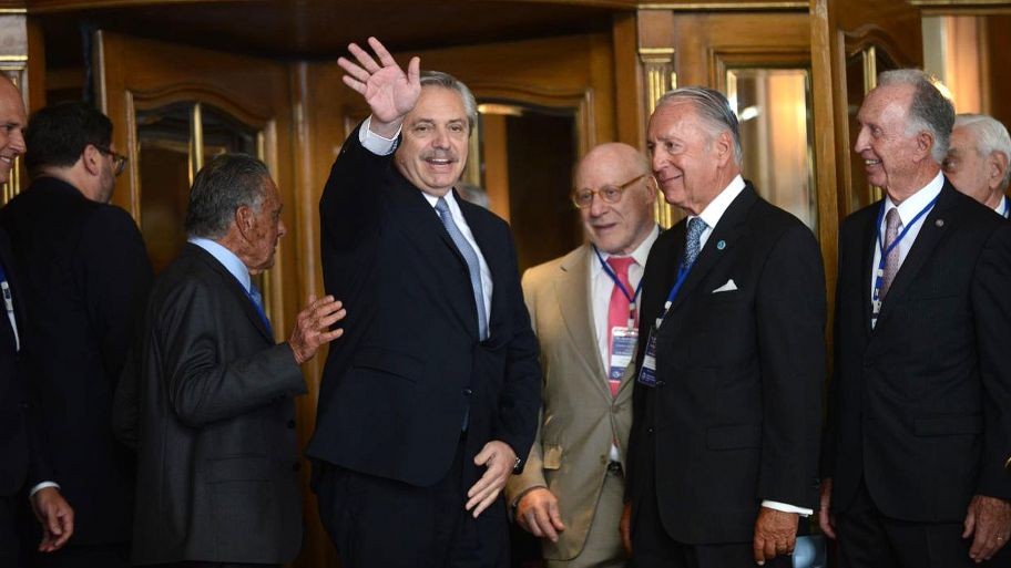 Alberto Fernández: "Necesitamos que los empresarios sean responsables y contribuyan a contener los precios" | Política y economía