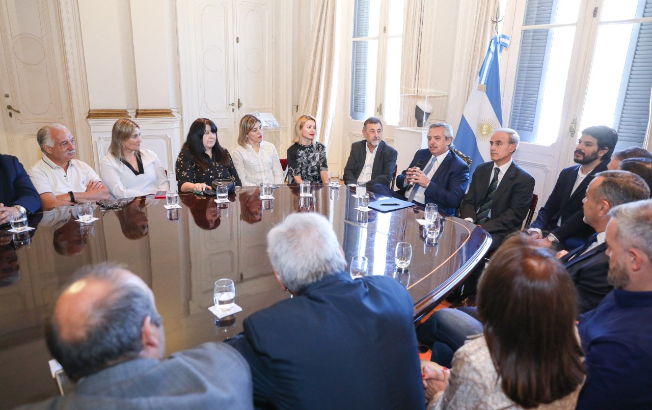 Legisladores e intendentes cordobeses se reunieron con Fernández | Política y economía