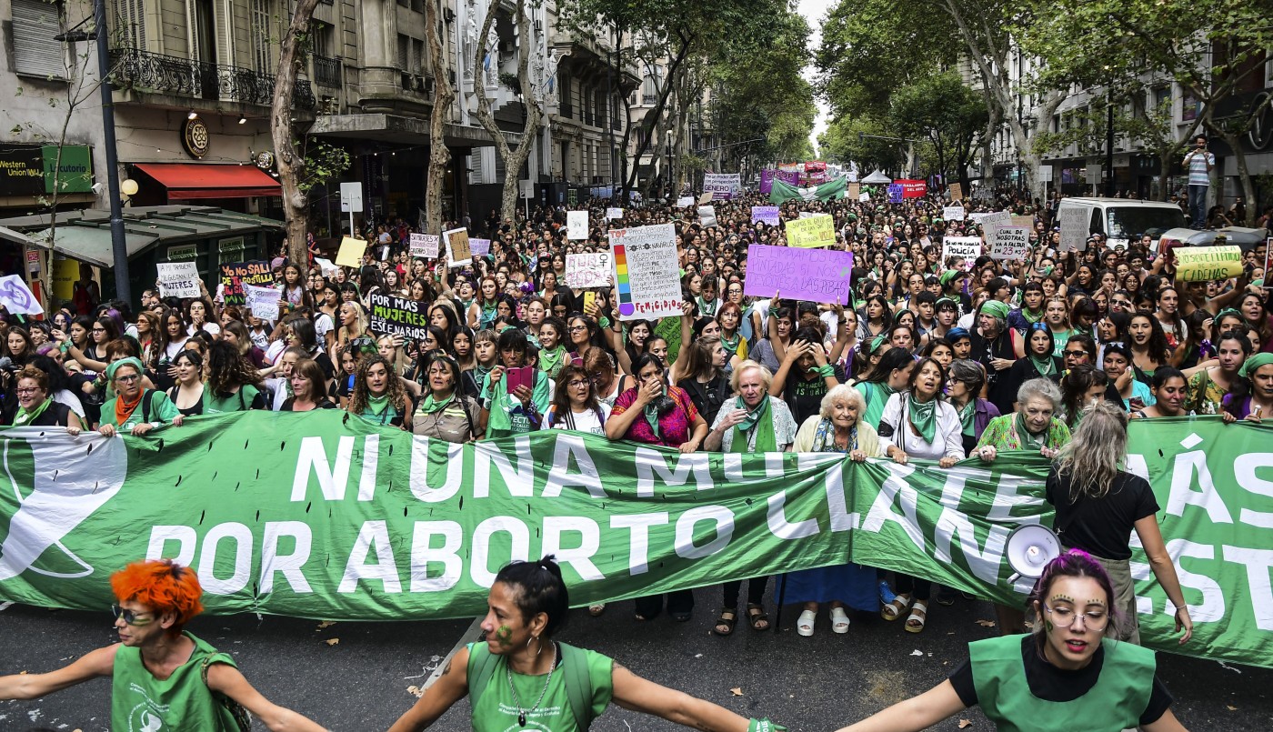 Envían al Congreso proyecto de legalización del aborto y Plan de los 1.000 días | Política y economía