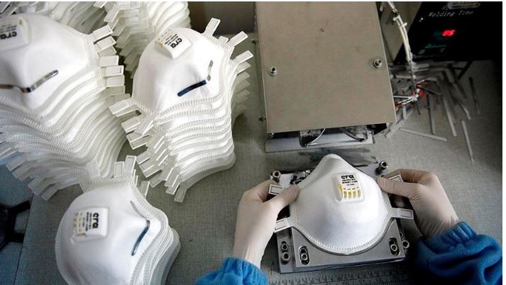 La fábrica argentina de barbijos trabaja las 24 horas | Actualidad