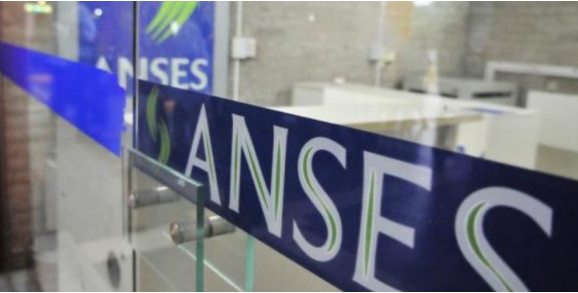 Ya se inscribieron más de 2.700.000 de personas para recibir el bono de $10 mil | Actualidad