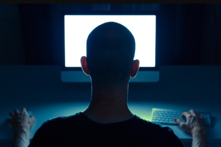 Investigan "granjas de trolls" para alimentar paranoia en redes sobre desabastecimiento | Actualidad