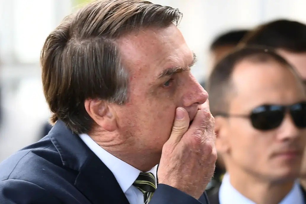 Presionado, Bolsonaro desiste de echar al Ministro de Salud | Internacionales