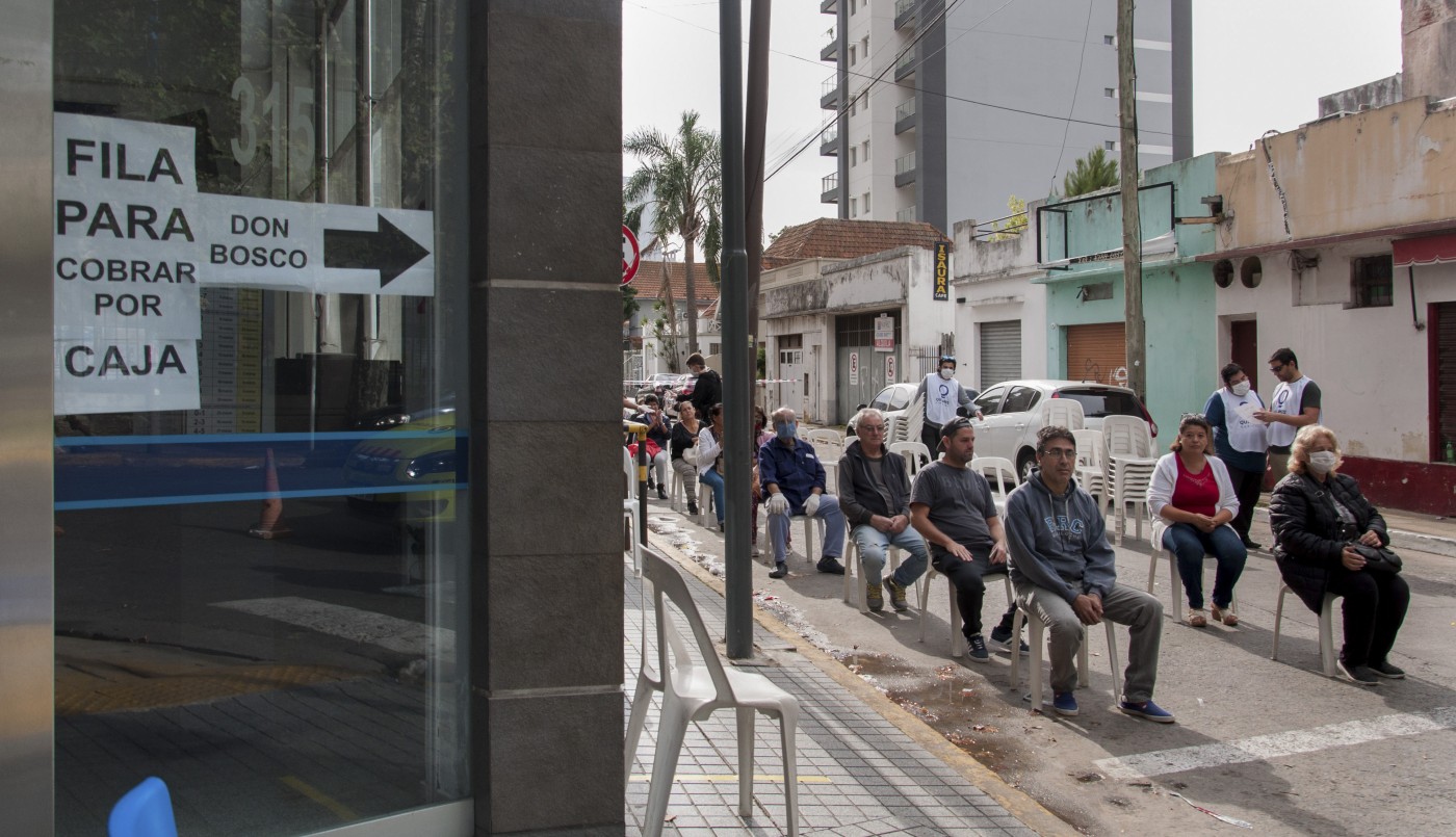 Ya se puede sacar turnos para ir al banco la semana próxima: cómo hacerlo | Actualidad