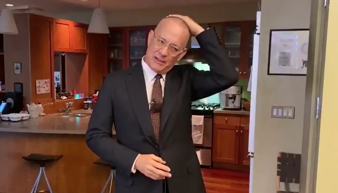 Tras recuperarse de coronavirus, reapareció Tom Hanks y explicó por qué no tiene pelo | Espectáculos