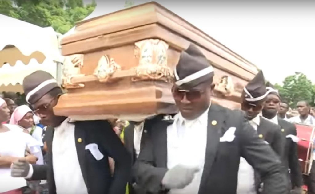 "Soy fan de Messi": entrevista a uno de los ghaneses del meme con el ataúd | Curiosidades