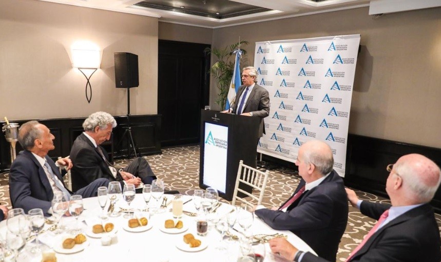 Asociación Empresaria Argentina pide una "vuelta ordenada al trabajo y la producción" | Economía