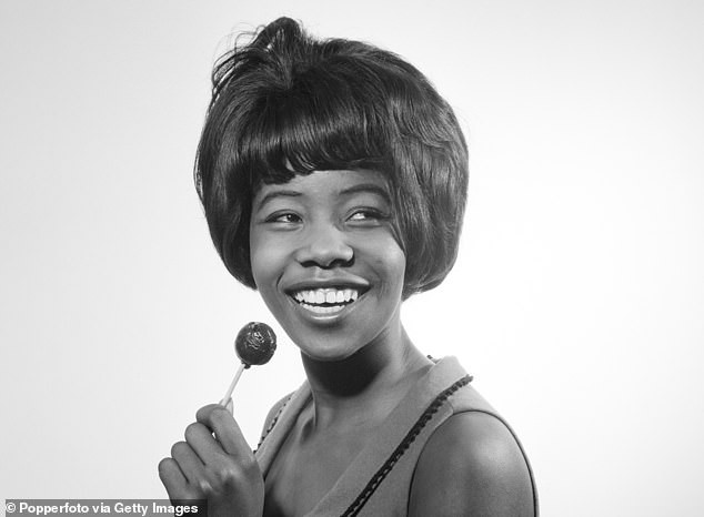 Murió Millie Small: la voz del hit "Lollipop" sufrió un derrame cerebral | Espectáculos