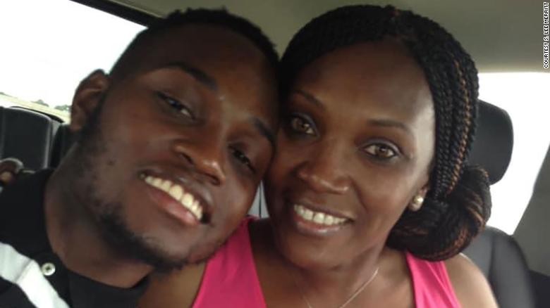 Video: el brutal crimen y linchamiento de un joven negro en Estados Unidos | Actualidad