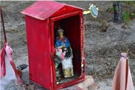 Escasez de cigarrillos: denuncian que roban las ofrendas al Gauchito Gil | Actualidad