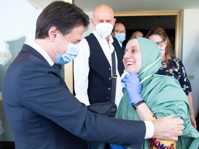 La historia de Silvia Romano, la italiana que se convirtió al Islam tras pasar 18 meses secuestrada | Internacionales