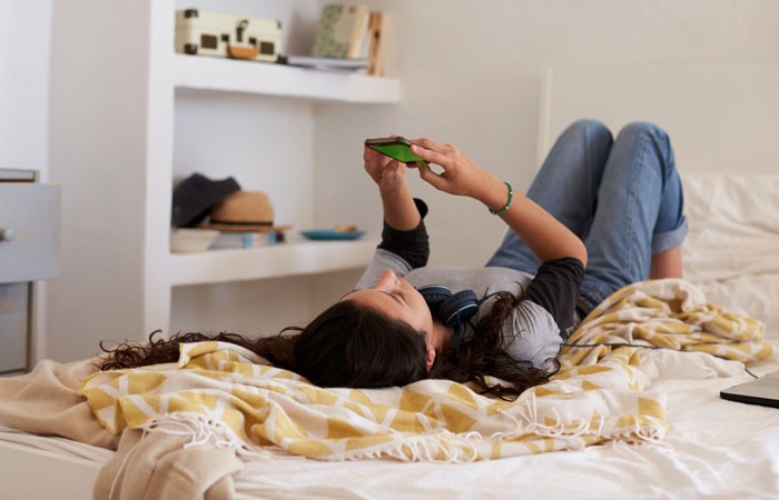 Los adolescentes en cuarentena: hay que dejarlos "vivir a contramano" y "darles espacio" | Actualidad