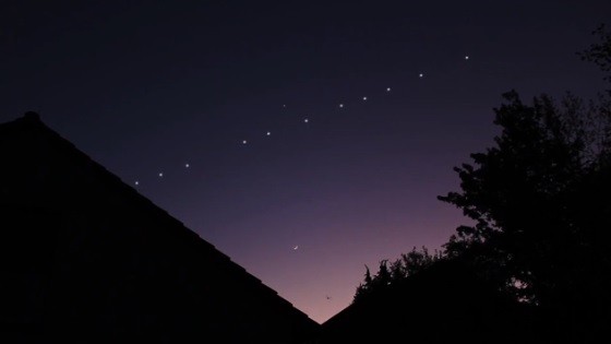 La Plata: esta noche pasará el tren de satélites de Elon Musk por segunda vez | Curiosidades