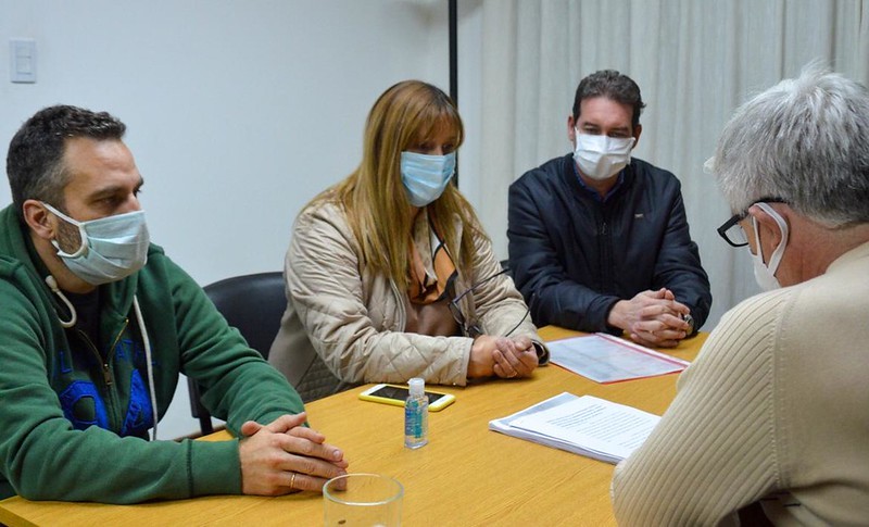 Dos médicos fueron detenidos por "tráfico de influencia" en San Juan | Actualidad