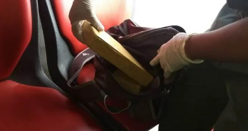 Condenaron a dos jóvenes que llevaban casi 10 kilos de marihuana en sus mochilas | Actualidad