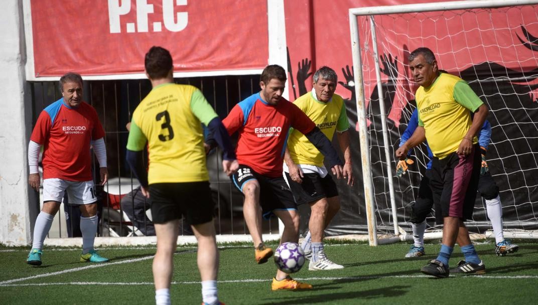 Volvió el fútbol 5 en Salta y se agotó la reserva de canchas | Deportes