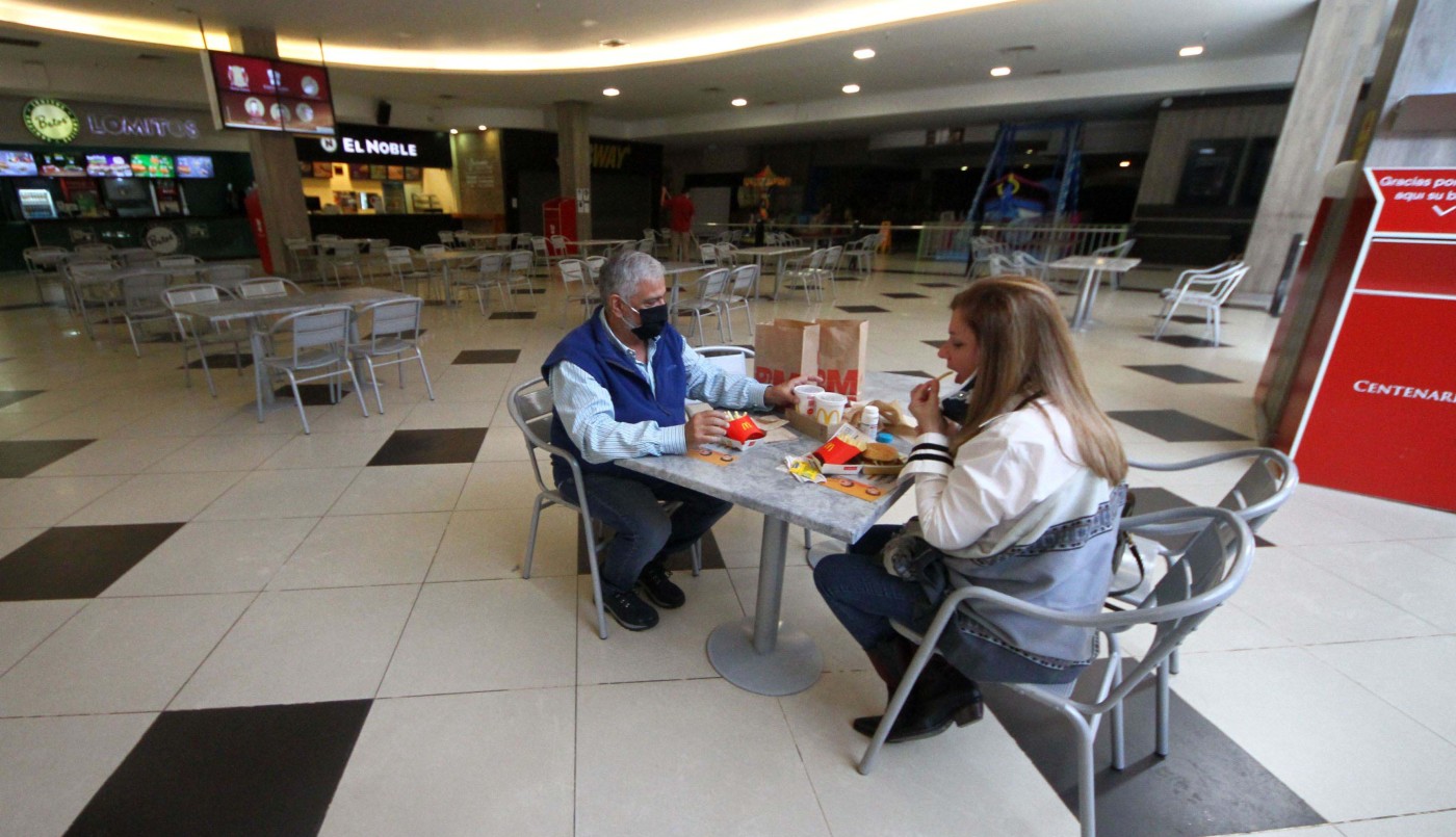 Los reencuentros más esperados: las 12 provincias que permiten reuniones familiares | Actualidad