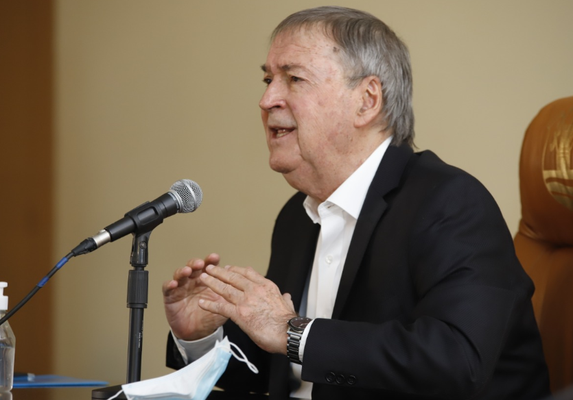 Schiaretti: "Si seguimos como hasta ahora, podremos ir avanzando en nuevas actividades para la Capital" | Política y economía