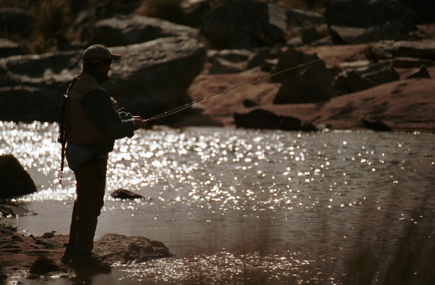 A pedido del público: ¿Cómo tramitar el permiso para trasladarse y hacer pesca de costa? | Córdoba