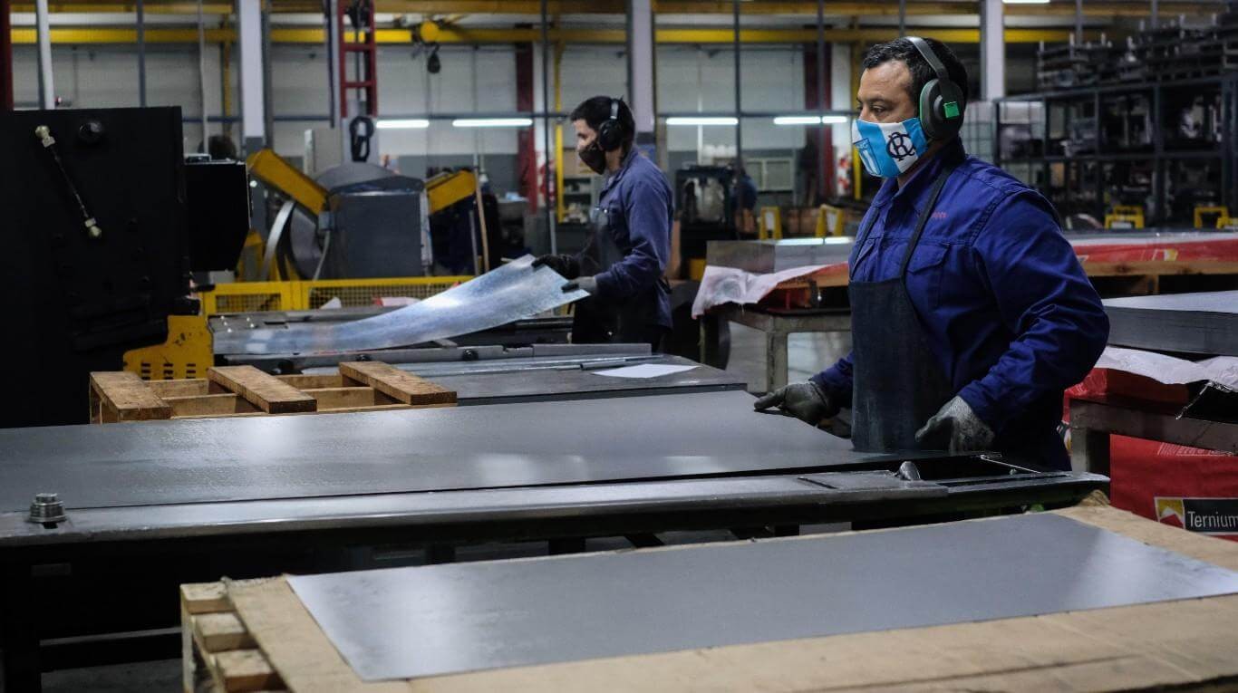 Oficializaron la prórroga por 60 días en la prohibición de despidos | Política y economía