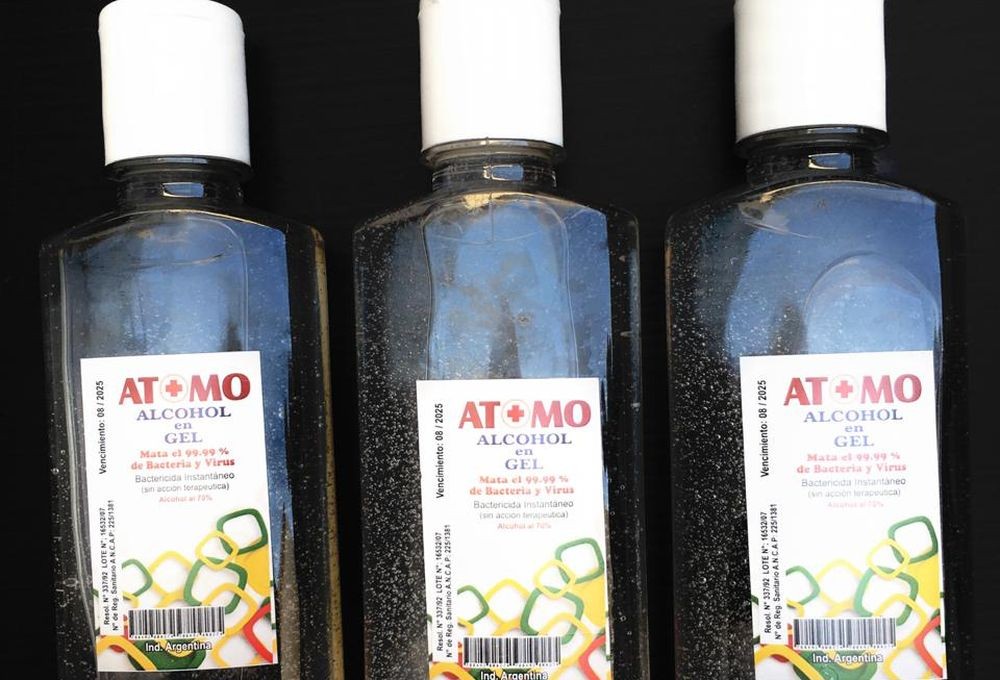 ANMAT prohibió dos marcas de alcohol en gel y una de aceite de oliva | Actualidad