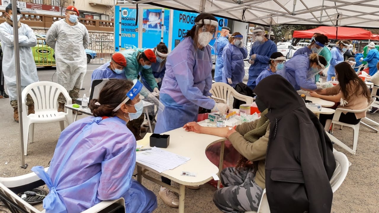 Unas 100 personas serán testeadas en Córdoba por casos positivos de COVID-19 en Remedios de Escalada y otros barrios | Córdoba