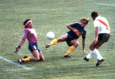 "Me ofrecieron un millón de dólares en un Boca-River para que me metan dos goles", dijo Gatti | Deportes